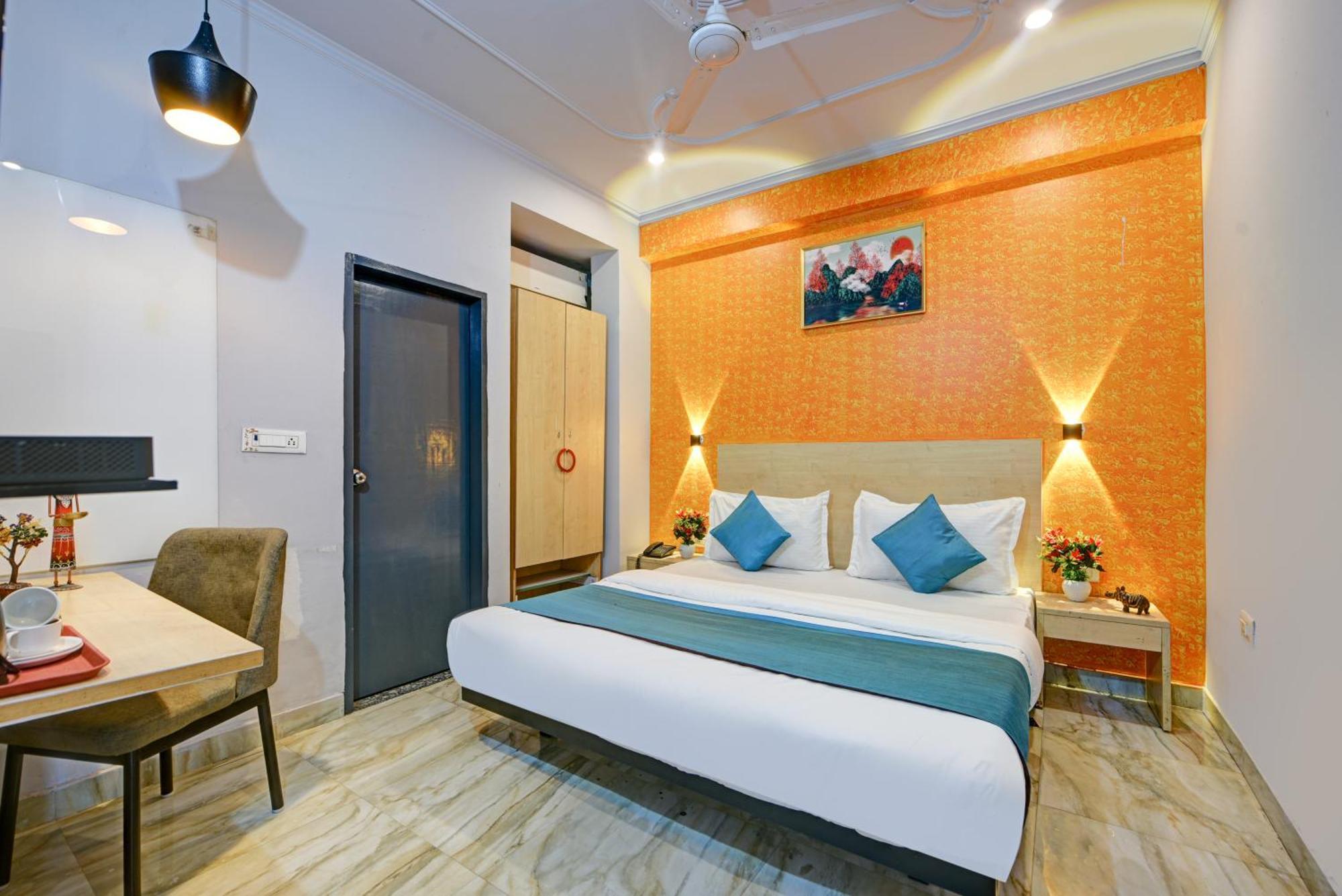 Royal Spark Inn1 - Medicity Gurugram, Near Medanta Hospital Gurgaon Buitenkant foto