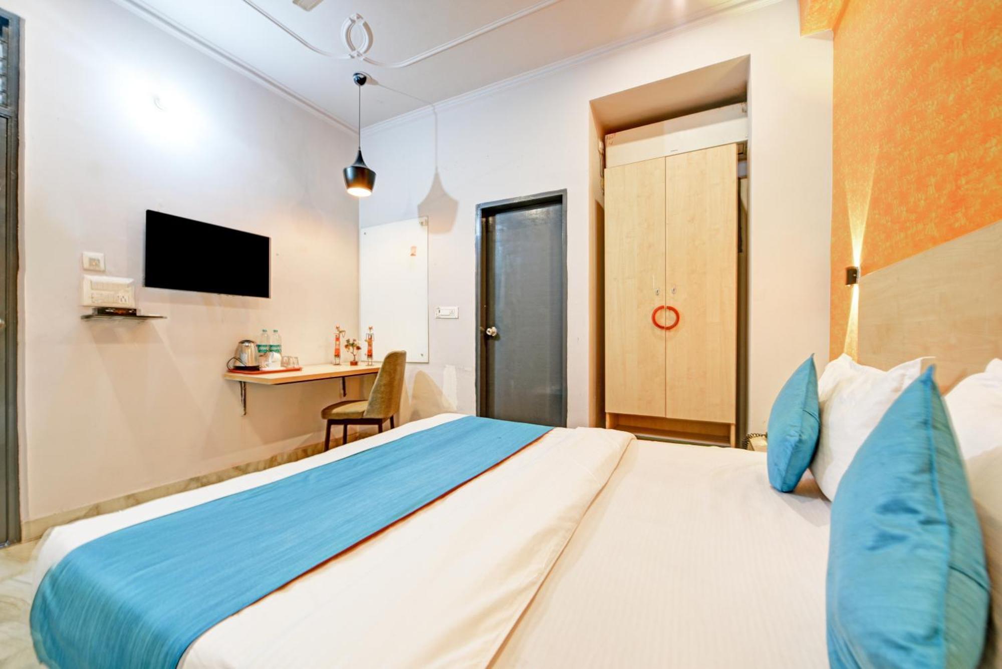 Royal Spark Inn1 - Medicity Gurugram, Near Medanta Hospital Gurgaon Buitenkant foto