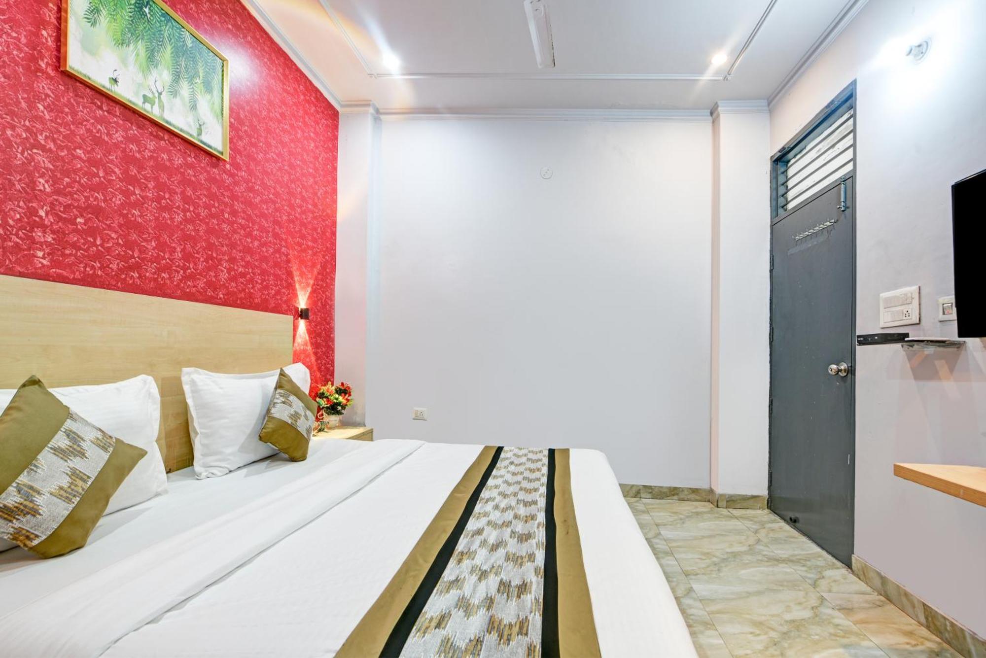 Royal Spark Inn1 - Medicity Gurugram, Near Medanta Hospital Gurgaon Buitenkant foto