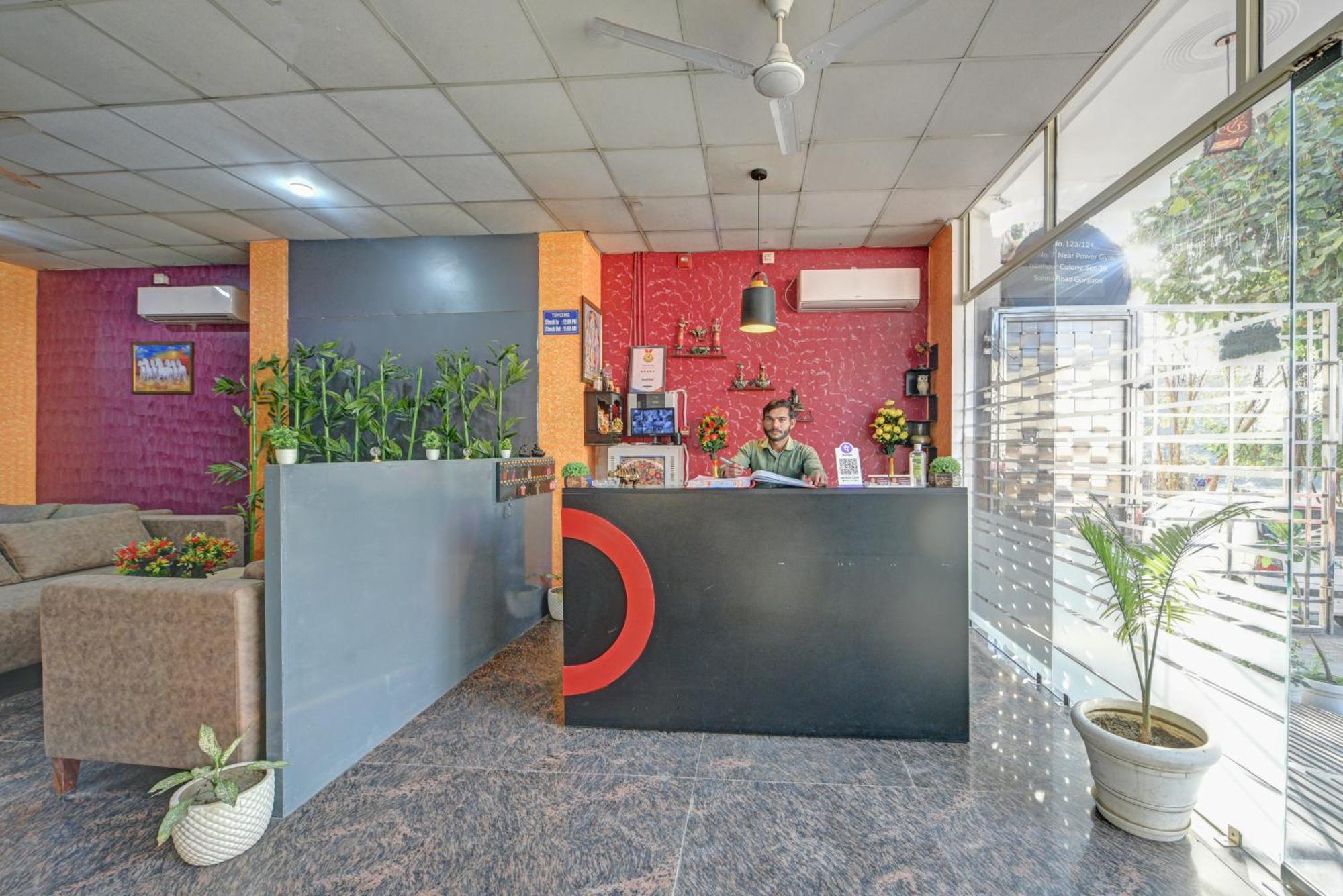 Royal Spark Inn1 - Medicity Gurugram, Near Medanta Hospital Gurgaon Buitenkant foto