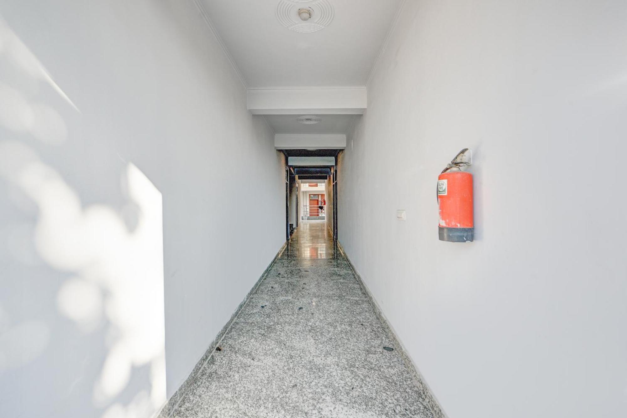 Royal Spark Inn1 - Medicity Gurugram, Near Medanta Hospital Gurgaon Buitenkant foto