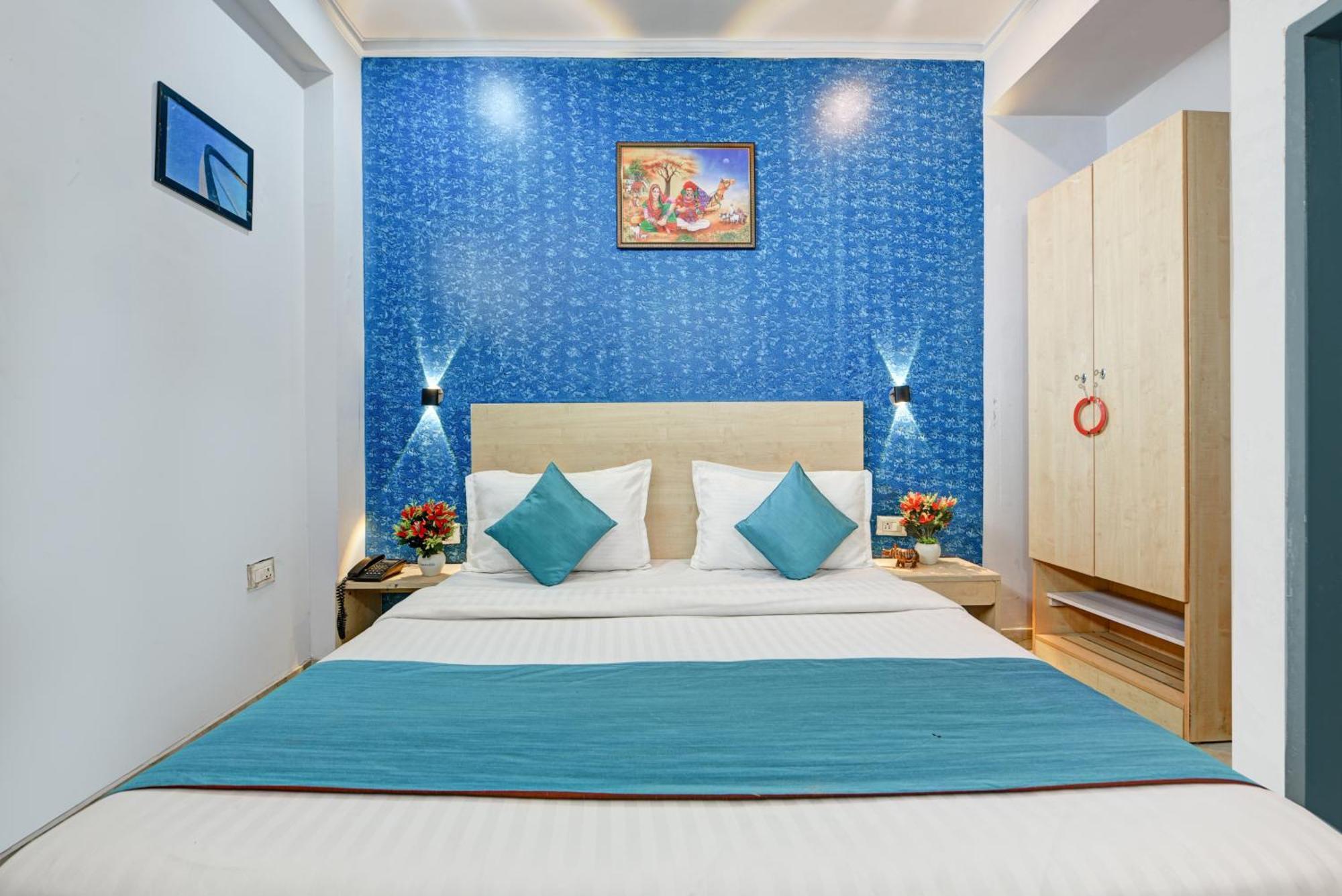 Royal Spark Inn1 - Medicity Gurugram, Near Medanta Hospital Gurgaon Buitenkant foto